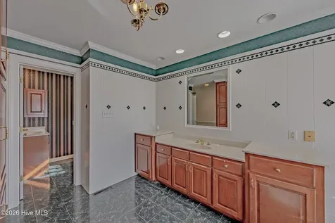 204 N Country Club Road Kenansville NC 28349