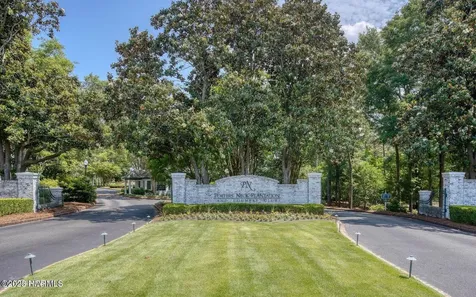 8819 Sawmill Creek Lane Wilmington NC 28411