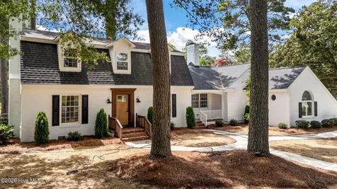 909 Parkside Drive NW Wilson NC 27896