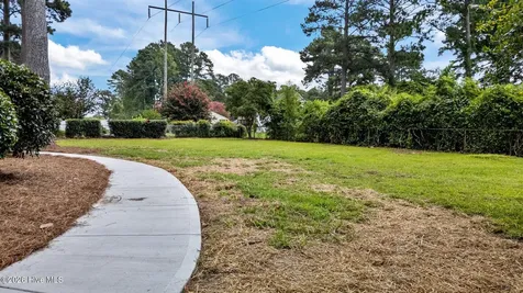 909 Parkside Drive NW Wilson NC 27896
