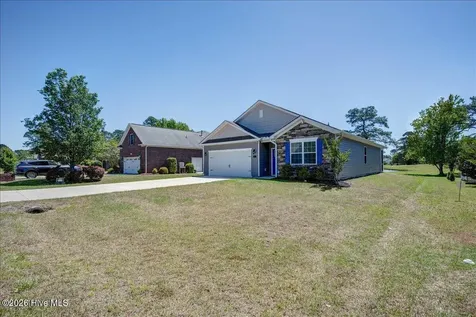 2021 Caracara Drive New Bern NC 28560