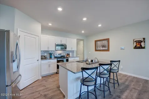 2021 Caracara Drive New Bern NC 28560