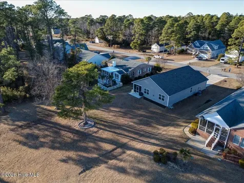 2021 Caracara Drive New Bern NC 28560