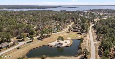 2021 Caracara Drive New Bern NC 28560