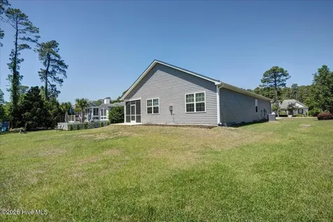 2021 Caracara Drive New Bern NC 28560