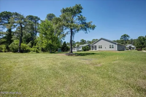 2021 Caracara Drive New Bern NC 28560