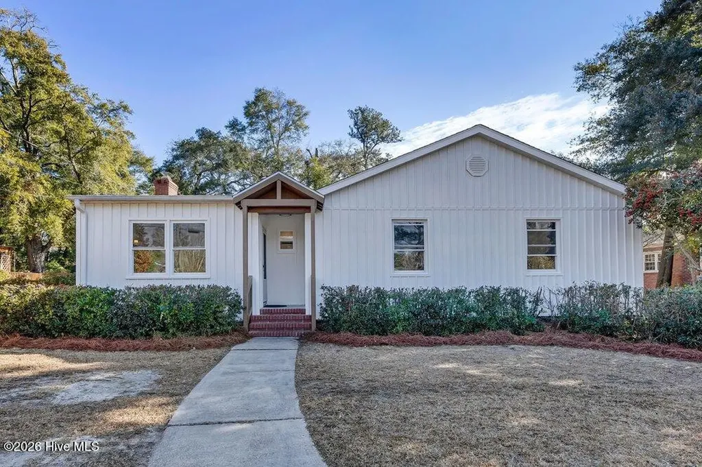 329 Wayne Drive Wilmington NC 28403