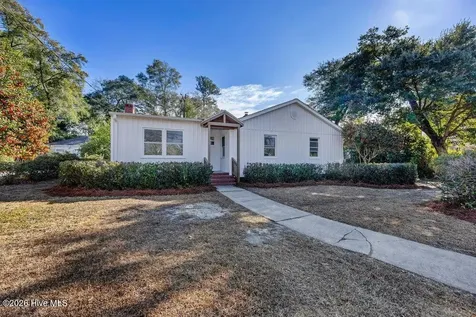 329 Wayne Drive Wilmington NC 28403