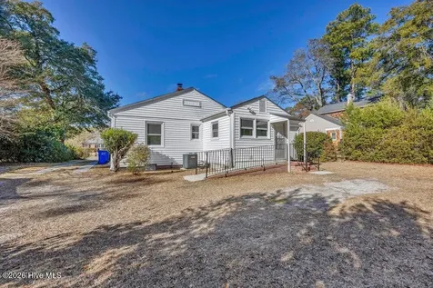 329 Wayne Drive Wilmington NC 28403