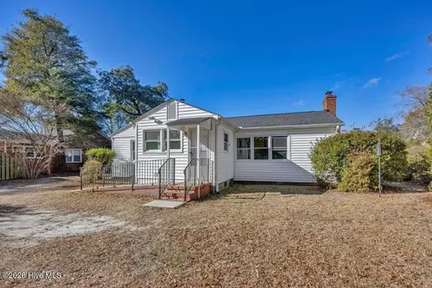 329 Wayne Drive Wilmington NC 28403