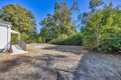 329 Wayne Drive Wilmington NC 28403