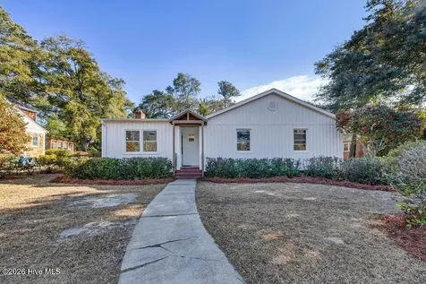 329 Wayne Drive Wilmington NC 28403