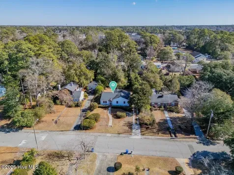 329 Wayne Drive Wilmington NC 28403