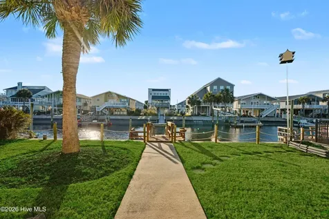 23 Scotland Street Ocean Isle Beach NC 28469