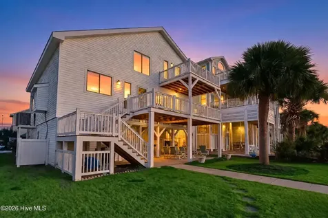 23 Scotland Street Ocean Isle Beach NC 28469
