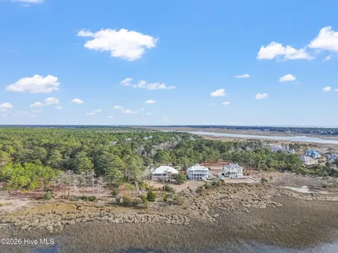 3402 Turnbuckle Lane SE Southport NC 28461