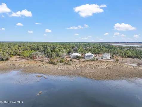 3402 Turnbuckle Lane SE Southport NC 28461