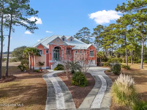 3402 Turnbuckle Lane SE Southport NC 28461
