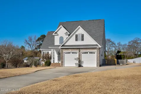 7716 La Finca Road Elm City NC 27822