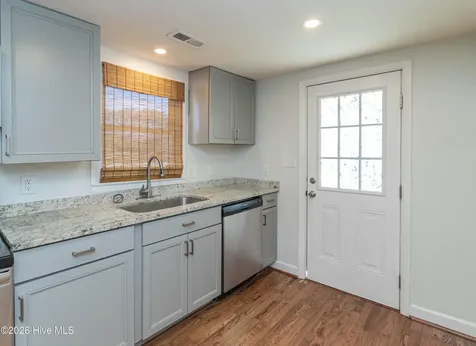101 W Pine Forest Road Mount Olive NC 28365