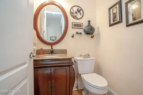 537 Gladstone Circle SW Ocean Isle Beach NC 28469