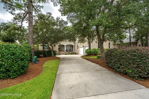 537 Gladstone Circle SW Ocean Isle Beach NC 28469
