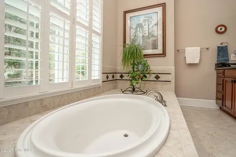 537 Gladstone Circle SW Ocean Isle Beach NC 28469