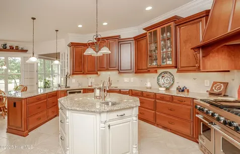 537 Gladstone Circle SW Ocean Isle Beach NC 28469