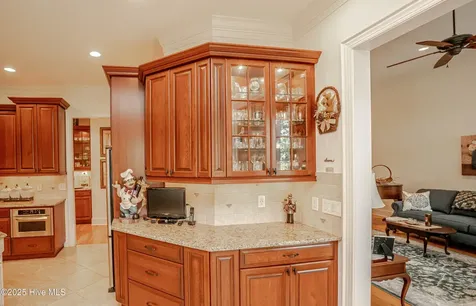 537 Gladstone Circle SW Ocean Isle Beach NC 28469