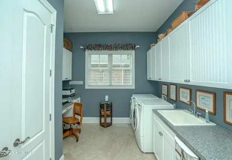 537 Gladstone Circle SW Ocean Isle Beach NC 28469