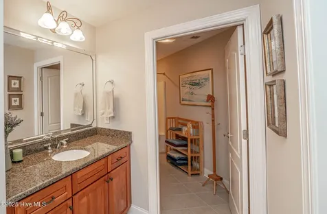 537 Gladstone Circle SW Ocean Isle Beach NC 28469