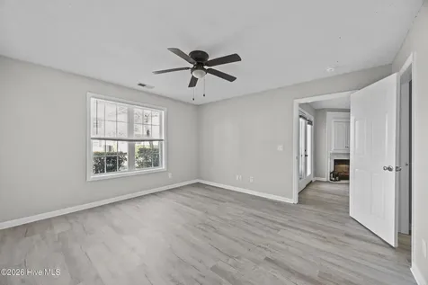 5006 Hunters Trail Wilmington NC 28405