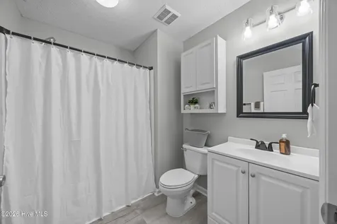 5006 Hunters Trail Wilmington NC 28405