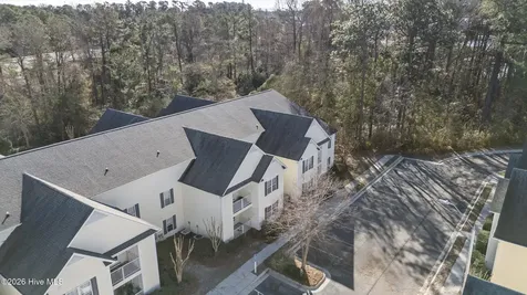 5006 Hunters Trail Wilmington NC 28405