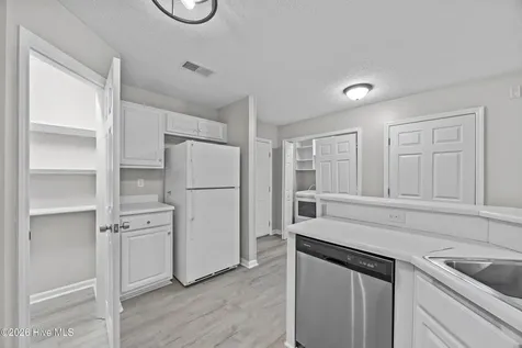 5006 Hunters Trail Wilmington NC 28405