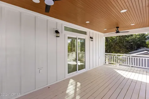 126 N Middleton Avenue Oak Island NC 28465