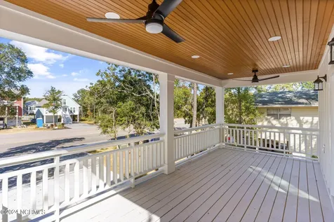 126 N Middleton Avenue Oak Island NC 28465