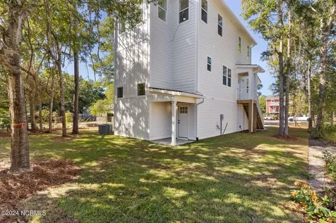 126 N Middleton Avenue Oak Island NC 28465
