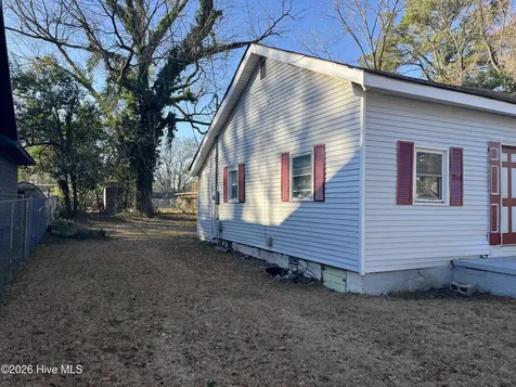 1617 Mckinley Avenue New Bern NC 28562