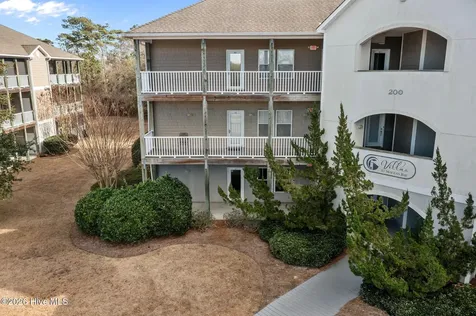 200 Lighthouse Lane Cedar Point NC 28584
