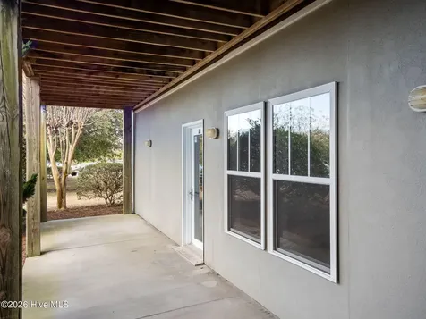 200 Lighthouse Lane Cedar Point NC 28584