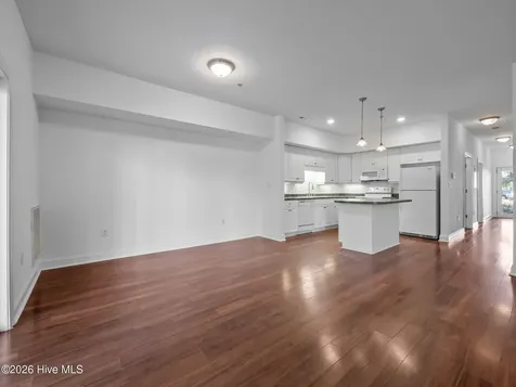 200 Lighthouse Lane Cedar Point NC 28584
