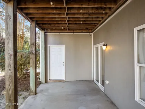 200 Lighthouse Lane Cedar Point NC 28584