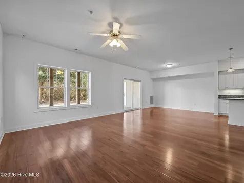 200 Lighthouse Lane Cedar Point NC 28584
