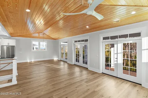 538 Sheldrake Court Beaufort NC 28516