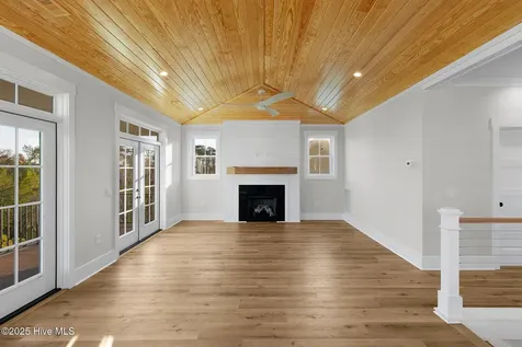 538 Sheldrake Court Beaufort NC 28516