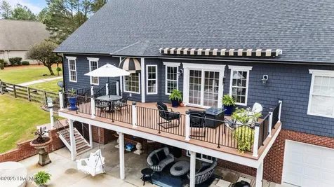 414 Mclendon Hills Drive West End NC 27376