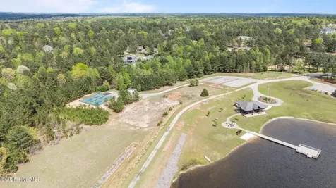 414 Mclendon Hills Drive West End NC 27376