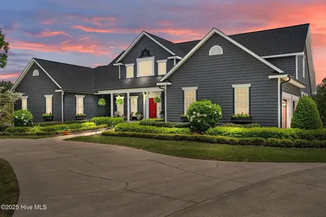 414 Mclendon Hills Drive West End NC 27376