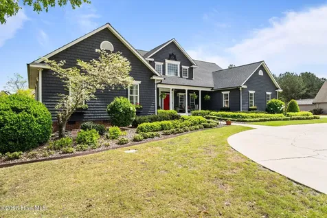 414 Mclendon Hills Drive West End NC 27376